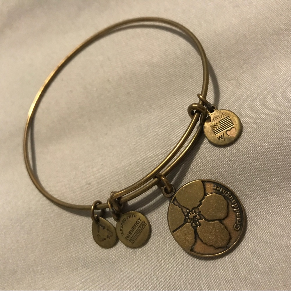 Bundle of Alex & Ani